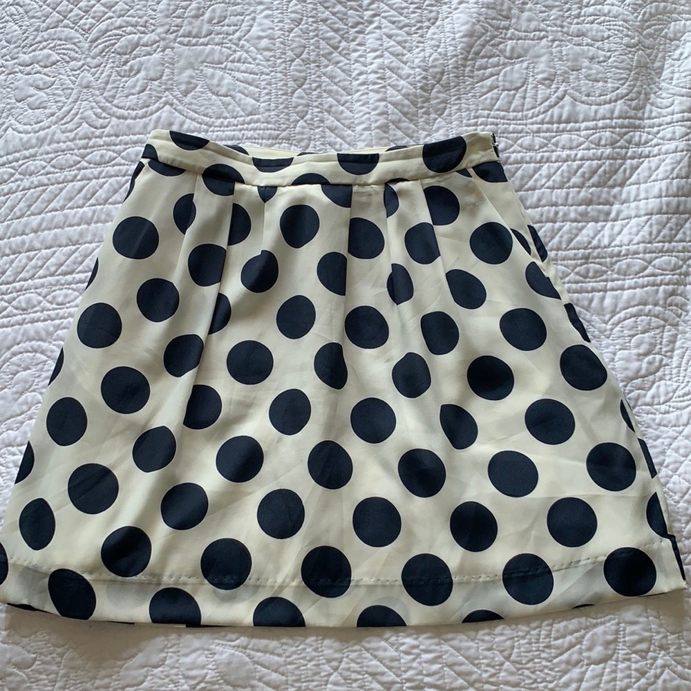 JCrew Women’s PolkaDot Skirt. Size 0.